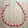 Červený korálkový náhrdelník